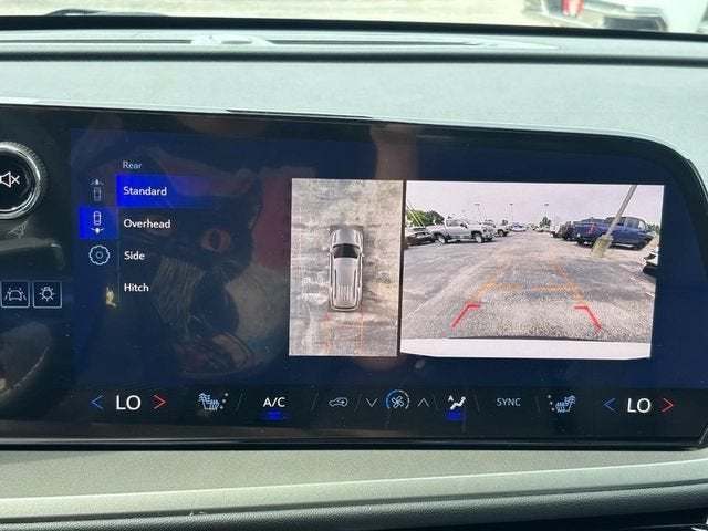 2026 Chevrolet Traverse LT - Photo 17