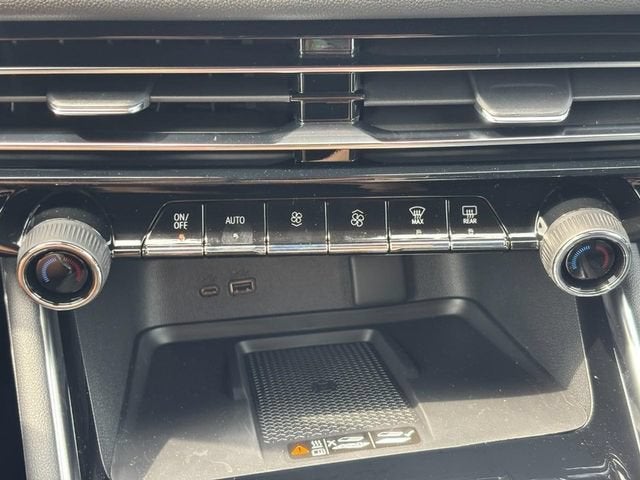 2026 Chevrolet Traverse LT - Photo 19