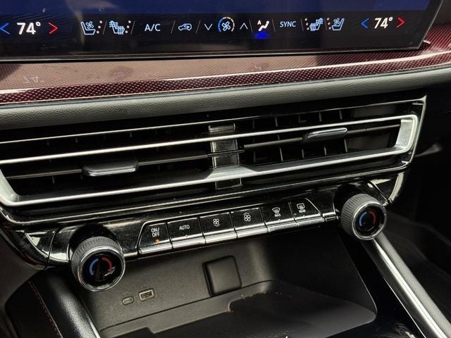 2026 Chevrolet Traverse RS *SUNROOF LOADED ONE OWNER*