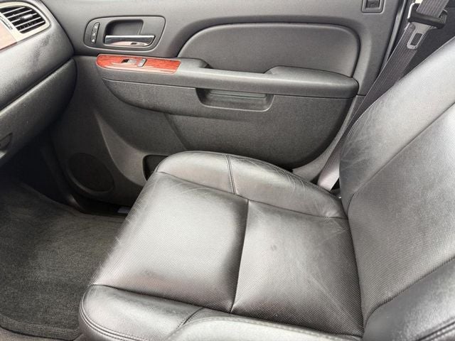 2014 Chevrolet Tahoe LTZ *SUNROOF LEATHER ONE OWNER*