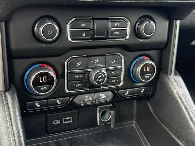 2022 Chevrolet Suburban LT *SUNROOF & LEATHER*