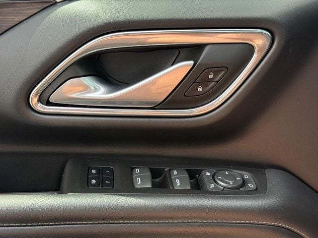 2022 Chevrolet Suburban LT *SUNROOF & LEATHER*