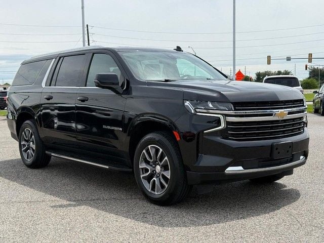2022 Chevrolet Suburban LT *SUNROOF & LEATHER*