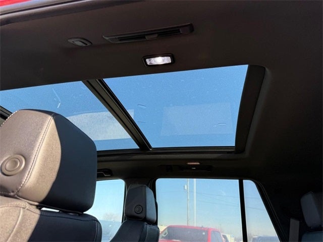 2023 Chevrolet Tahoe LT *SUNROOF & LEATHER*