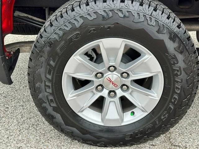 2025 GMC Sierra 1500 Pro