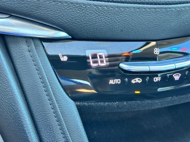 2018 Cadillac XT5 Luxury *ONE OWNER*