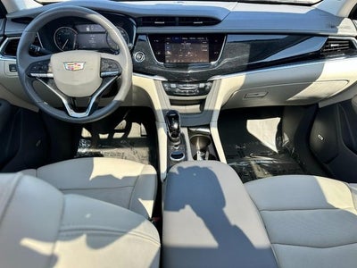 2024 Cadillac XT6 Premium Luxury *SUNROOF LOADED*