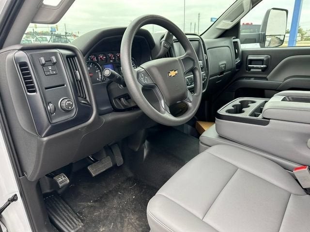 2024 Chevrolet Silverado 5500 HD Work Truck