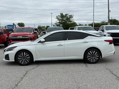 2023 Nissan Altima 2.5 SV *ONE OWNER*