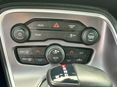 2019 Dodge Challenger SXT