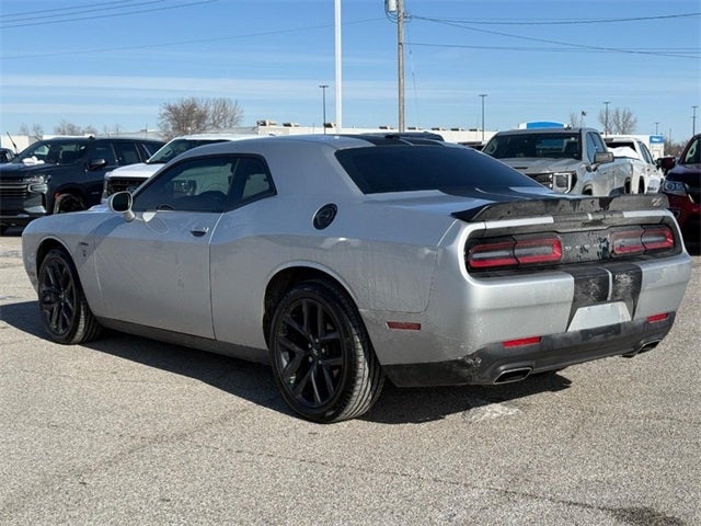 2019 Dodge Challenger SXT *SUNROOF ONE OWNER*