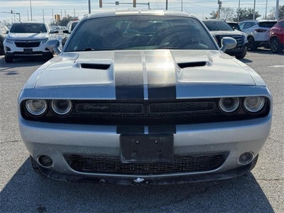 2019 Dodge Challenger SXT *SUNROOF ONE OWNER*