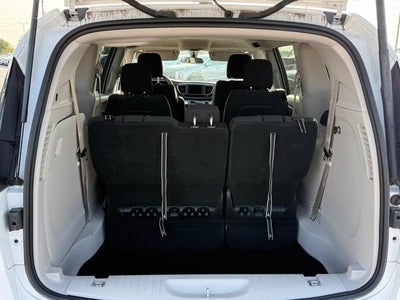 2022 Chrysler Voyager LX