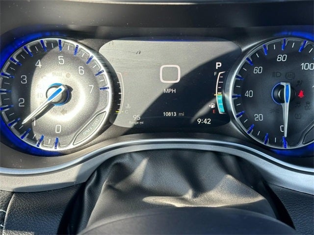 2025 Chrysler Pacifica Limited *SUNROOF LEATHER ONE OWNER*