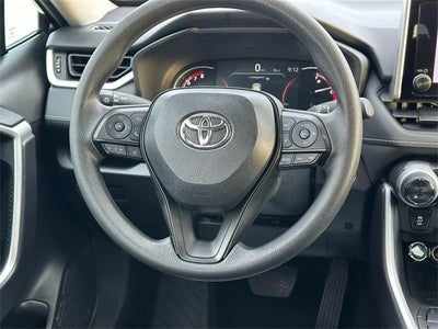 2024 Toyota RAV4 XLE *ONE OWNER*