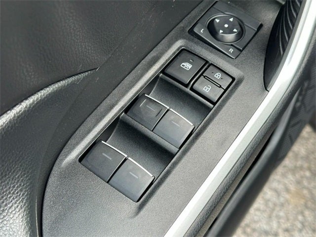 2024 Toyota RAV4 XLE *ONE OWNER*