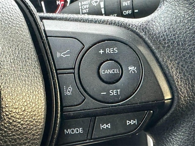 2024 Toyota RAV4 XLE *ONE OWNER*