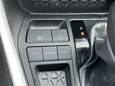 2024 Toyota RAV4 XLE *ONE OWNER*