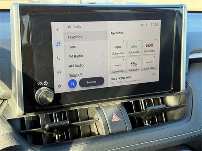 2024 Toyota RAV4 XLE *ONE OWNER*