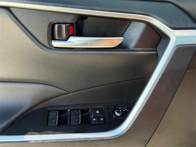 2024 Toyota RAV4 XLE *ONE OWNER*