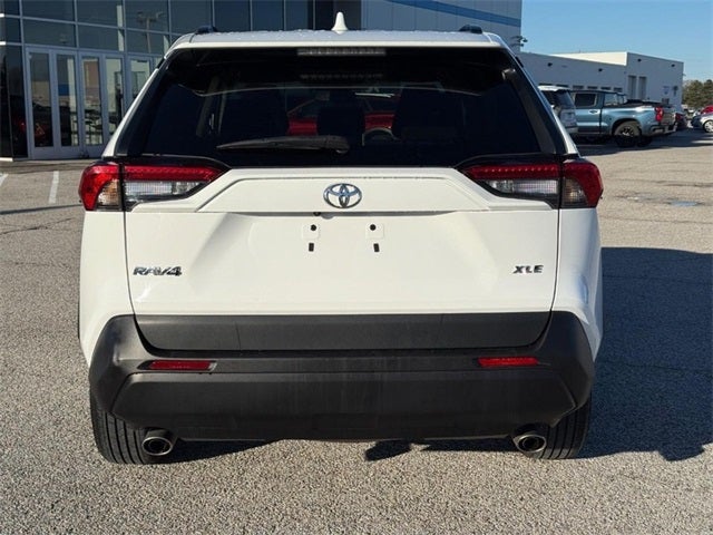 2024 Toyota RAV4 XLE *ONE OWNER*