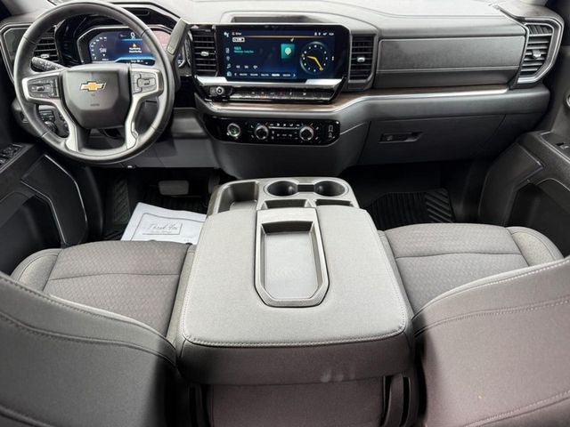 2023 Chevrolet Silverado 1500 LT *ONE OWNER*