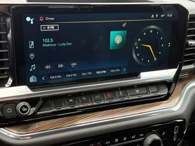 2023 Chevrolet Silverado 1500 LT *ONE OWNER*