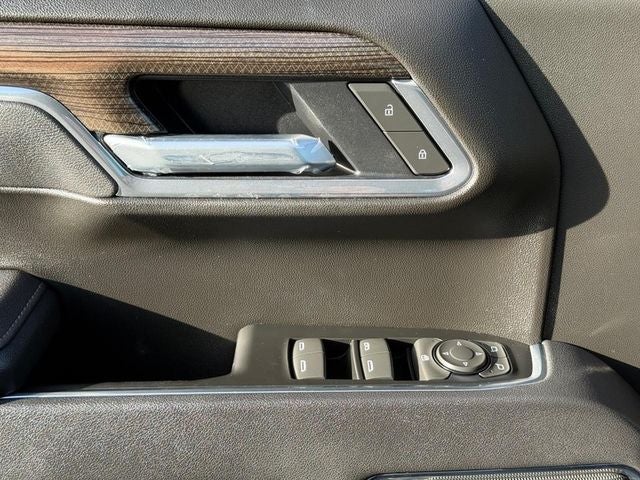 2025 Chevrolet Silverado 1500 LT *ONE OWNER*