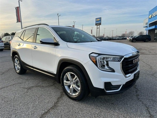 2024 GMC Terrain SLE