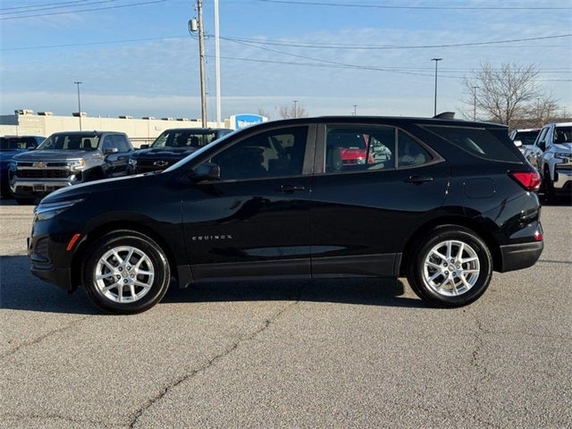 2024 Chevrolet Equinox LS *VERY LOW MILEAGE*