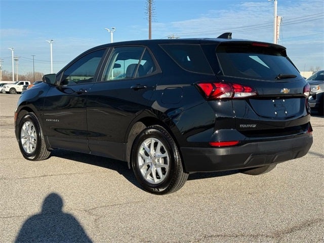 2024 Chevrolet Equinox LS *VERY LOW MILEAGE*