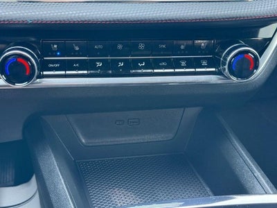 2025 Chevrolet Equinox RS IN SHOP AVAILABLE SOON *SUNROOF & LEATHER ONE OWNE