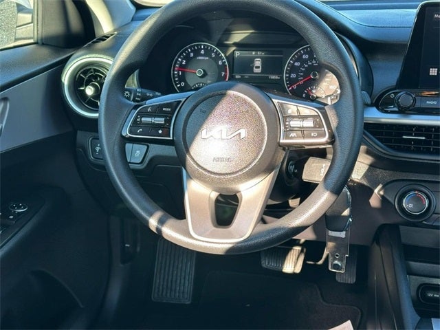 2024 Kia Forte LXS *ONE OWNER*