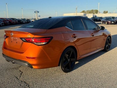 2022 Nissan Sentra SR Xtronic CVT
