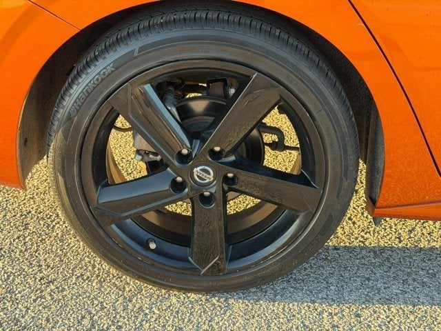 2022 Nissan Sentra SR Xtronic CVT