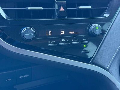 2021 Toyota Camry SE *SUNROOF*