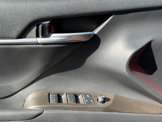 2021 Toyota Camry SE *SUNROOF*