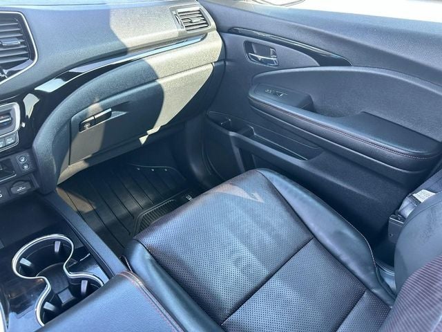 2025 Honda Ridgeline Black Edition