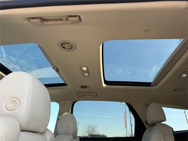 2023 Buick Enclave Essence *SUNROOF ONE OWNER*