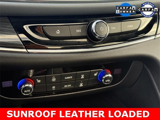 2024 Buick Enclave Essence *SUNROOF LOADED ONE OWNER*