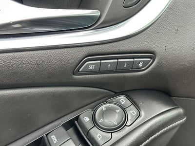 2024 Buick Enclave Avenir *SUNROOF LEATHER LOADED ONE OWNER*
