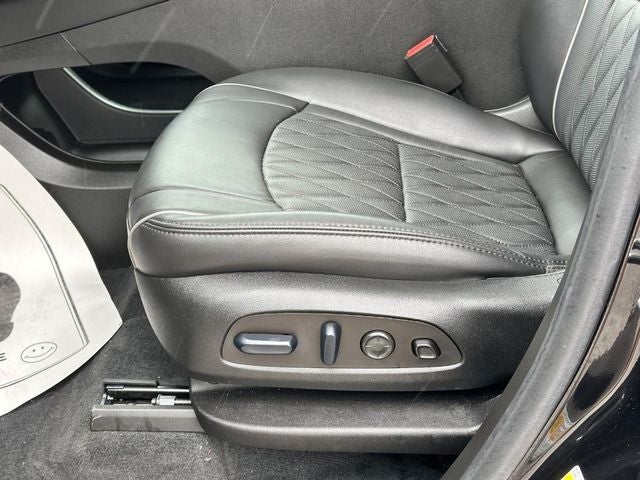 2024 Buick Enclave Avenir *SUNROOF LEATHER LOADED ONE OWNER*