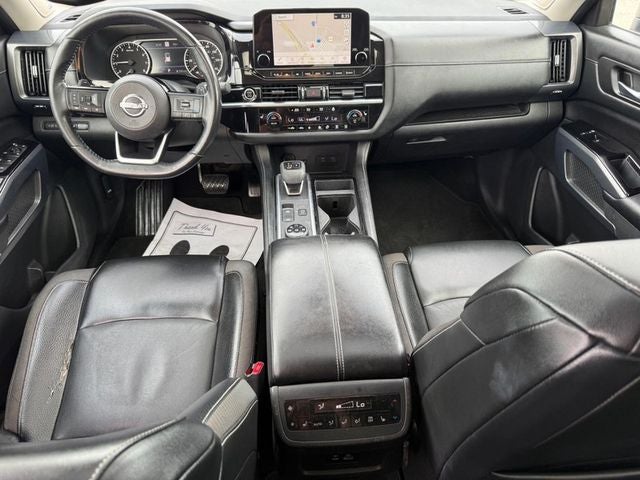 2022 Nissan Pathfinder SL *ONE OWNER*