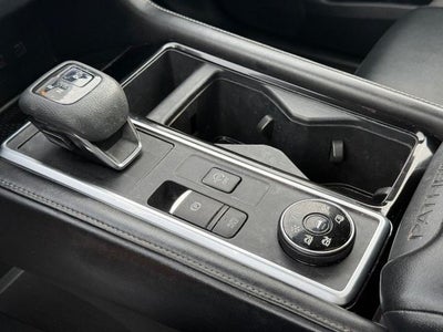 2022 Nissan Pathfinder SL *ONE OWNER*