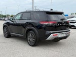 2022 Nissan Pathfinder SL *ONE OWNER*