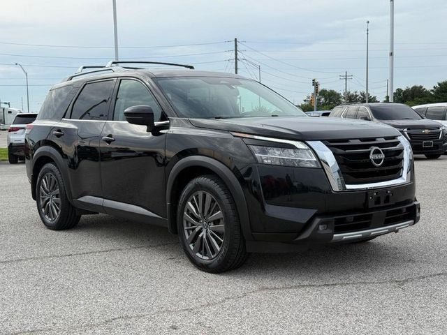 2022 Nissan Pathfinder SL *ONE OWNER*