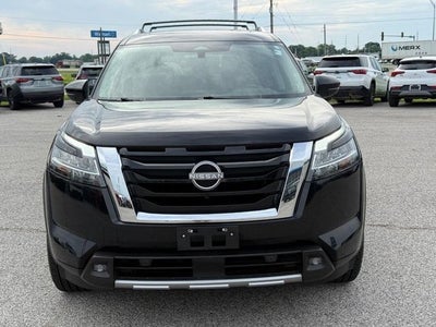 2022 Nissan Pathfinder SL *ONE OWNER*