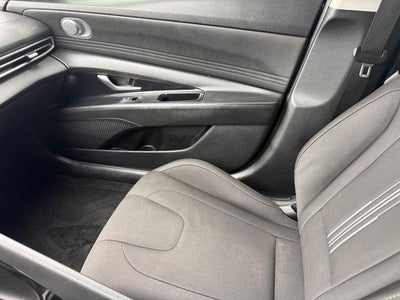 2022 Hyundai Elantra SEL *ONE OWNER*