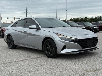 2022 Hyundai Elantra SEL *ONE OWNER*