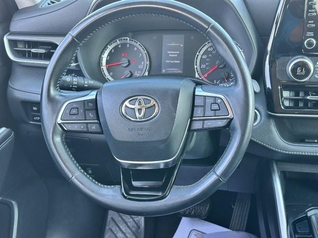 2021 Toyota Highlander LE IN SHOP AVAILABLE SOON